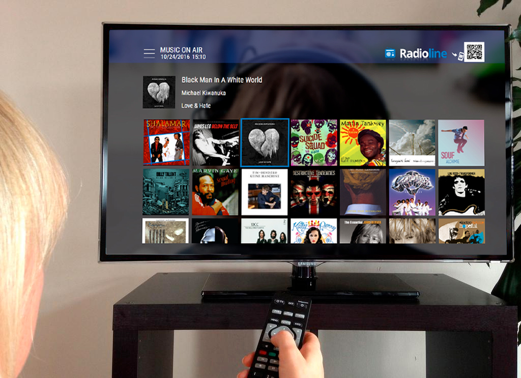 Radioline HTML5 TV app music on air screen